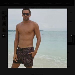 EAST X EAST MEN SHORT SIZE LARGE Beau / Leopard PRE OWNED